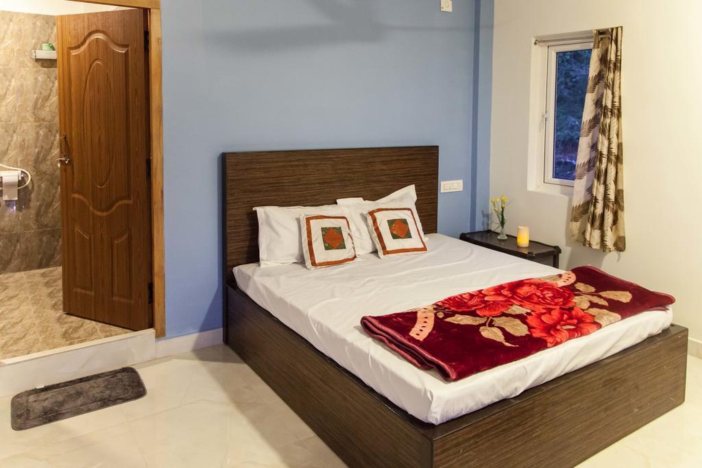 Petra Family Guest House Vālpārai Zimmer foto